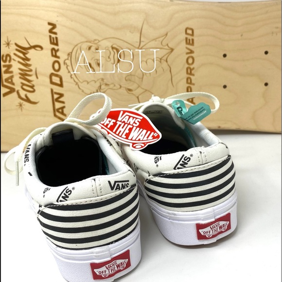 VANS Comfycush Era Pinned Black Canvas Low Women’s - Picture 6 of 8